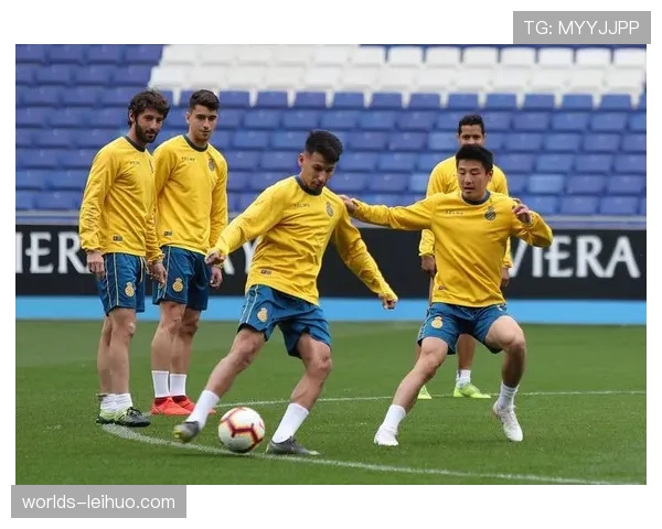 西甲与流媒体平台联合推出纪录片，聚焦西甲草根足球文化